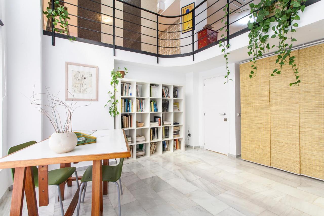 セビリアLf Parking Incluido Amplio Loft En Barrio Santa Cruzアパートメント エクステリア 写真