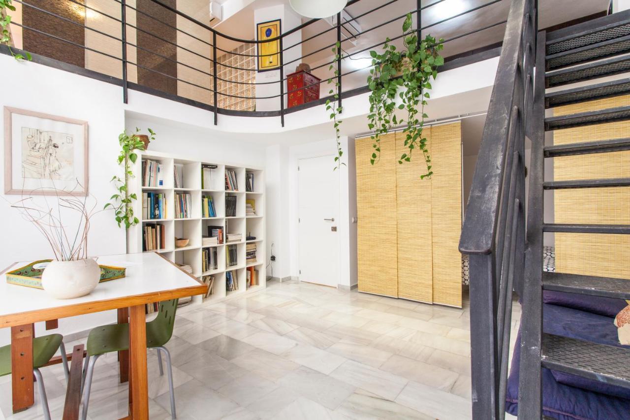 セビリアLf Parking Incluido Amplio Loft En Barrio Santa Cruzアパートメント エクステリア 写真