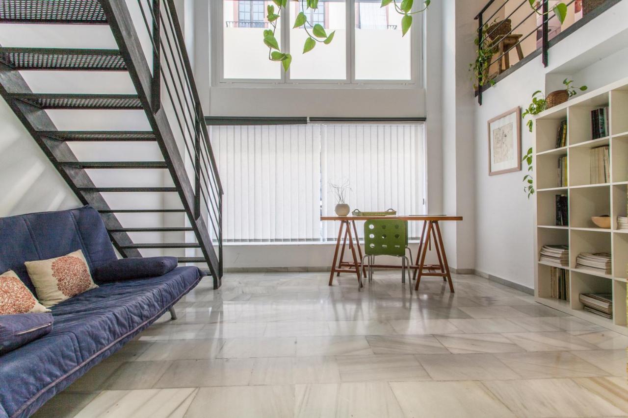セビリアLf Parking Incluido Amplio Loft En Barrio Santa Cruzアパートメント エクステリア 写真