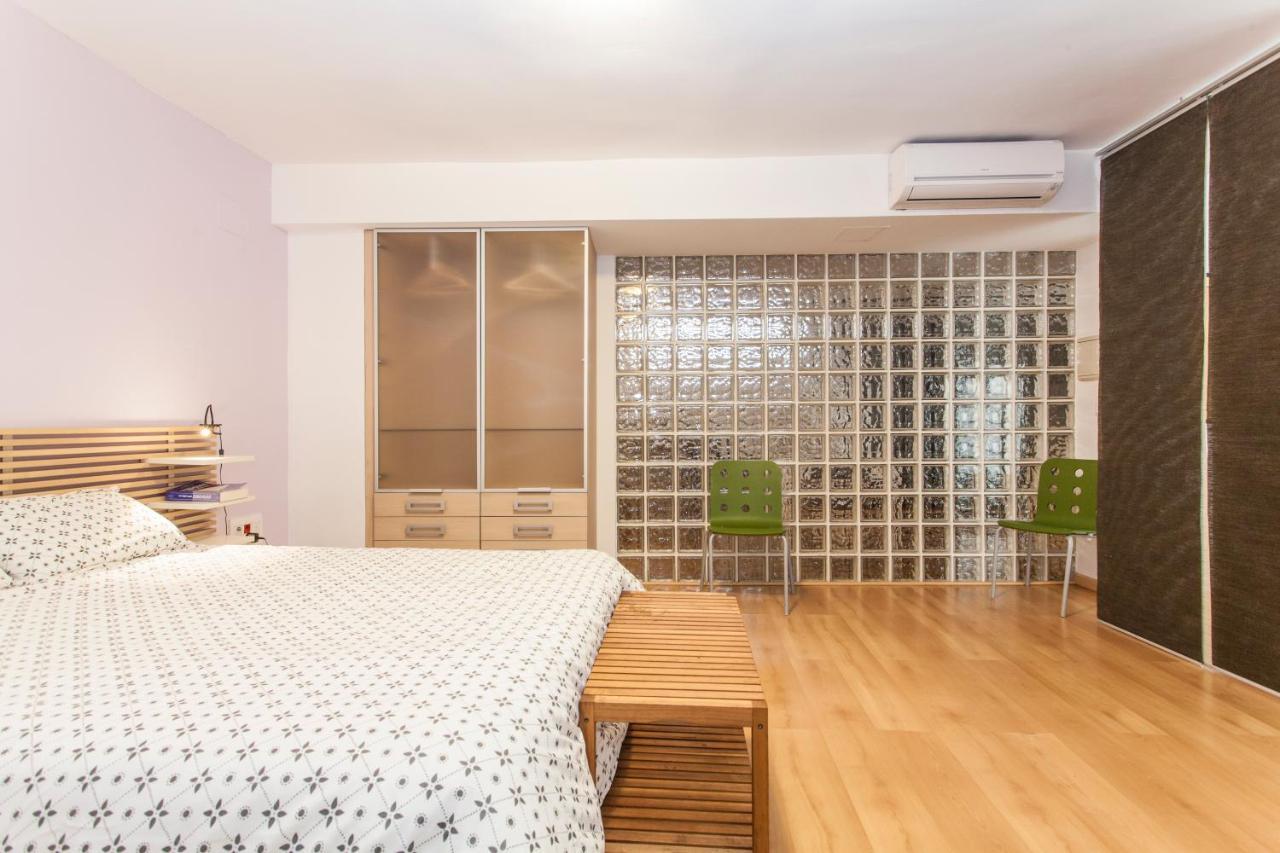 セビリアLf Parking Incluido Amplio Loft En Barrio Santa Cruzアパートメント エクステリア 写真