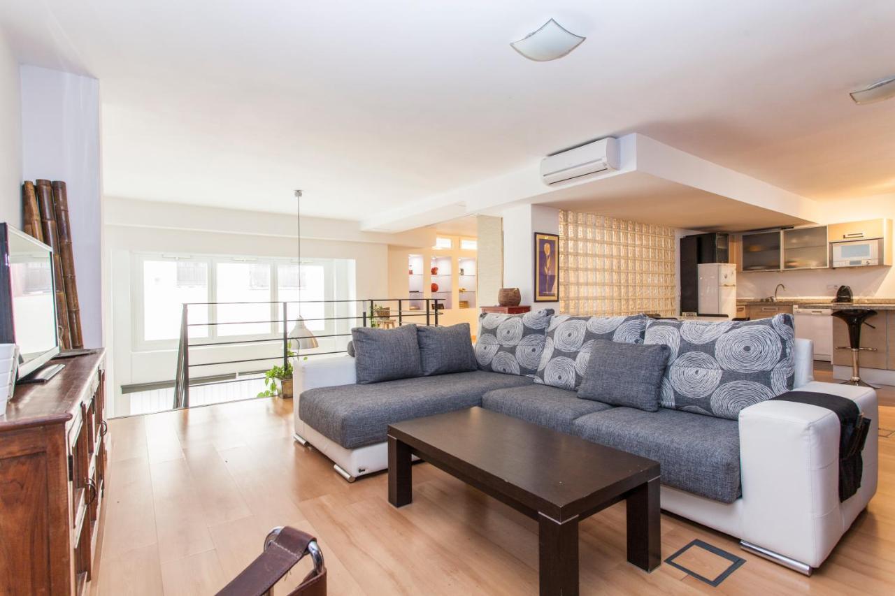 セビリアLf Parking Incluido Amplio Loft En Barrio Santa Cruzアパートメント エクステリア 写真